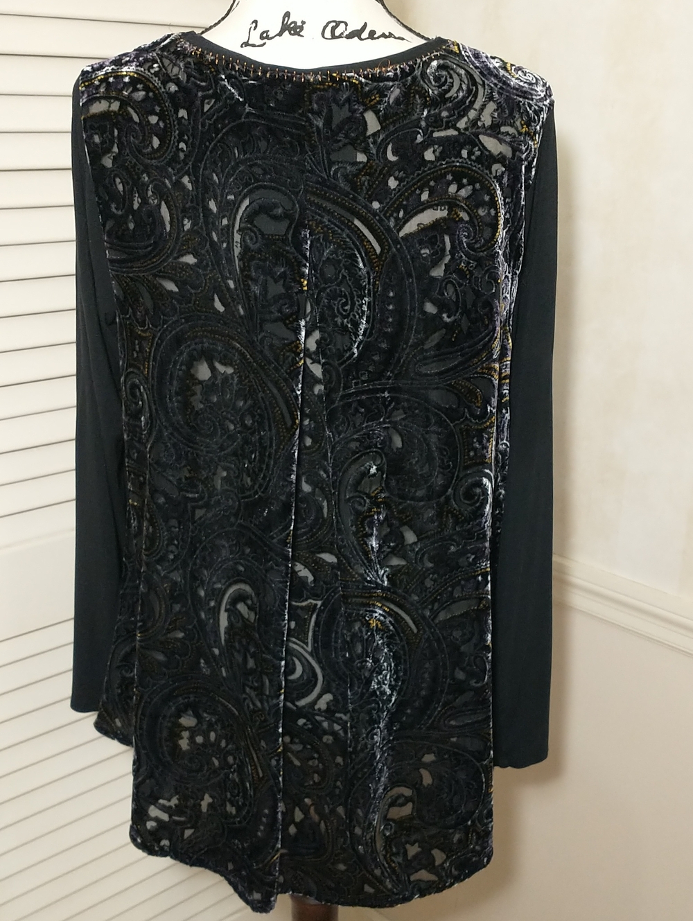 Aratta Silent Journey Burnout Velvet Paisley Tunic, Sheer, Velvet, Size Medium